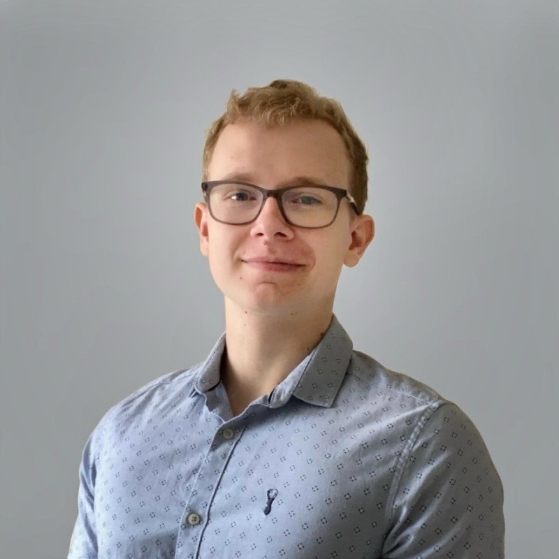 Alex Redshaw Headshot